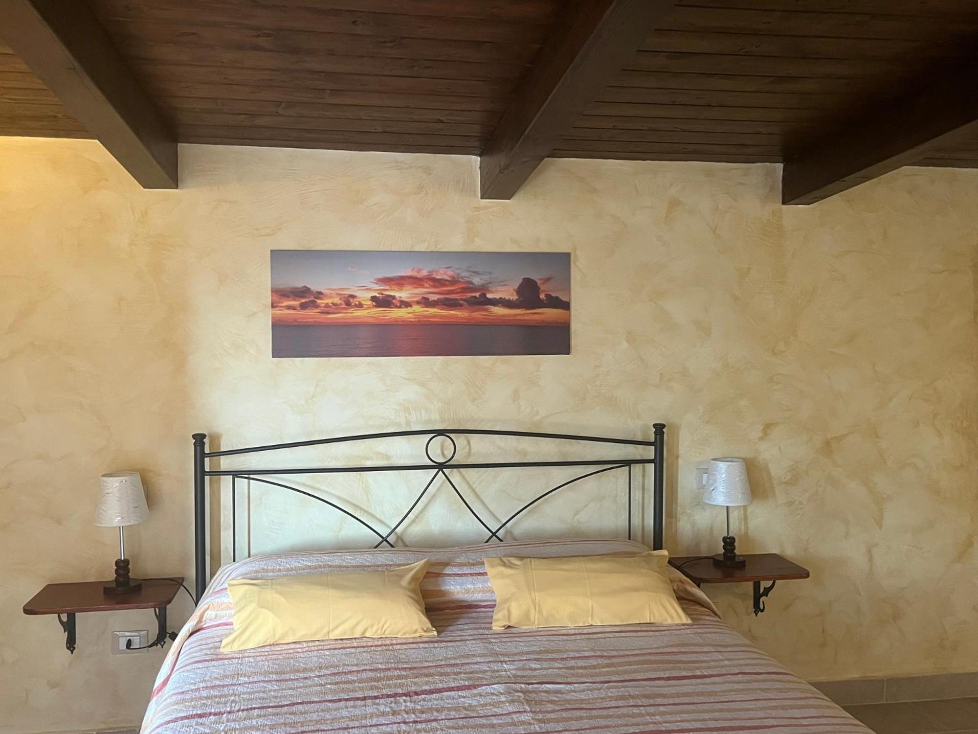 B&B Around The World Villa San Giovanni Exteriör bild