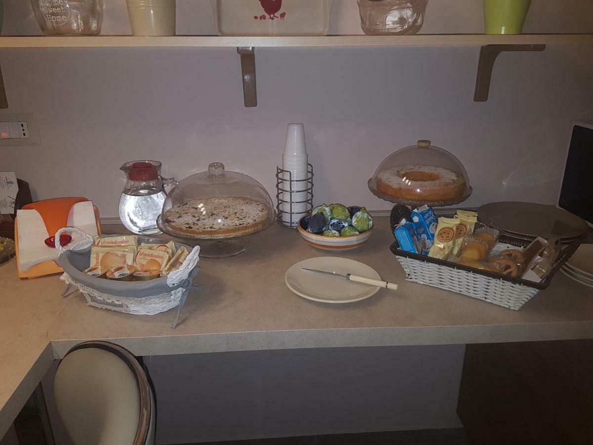 B&B Around The World Villa San Giovanni Exteriör bild