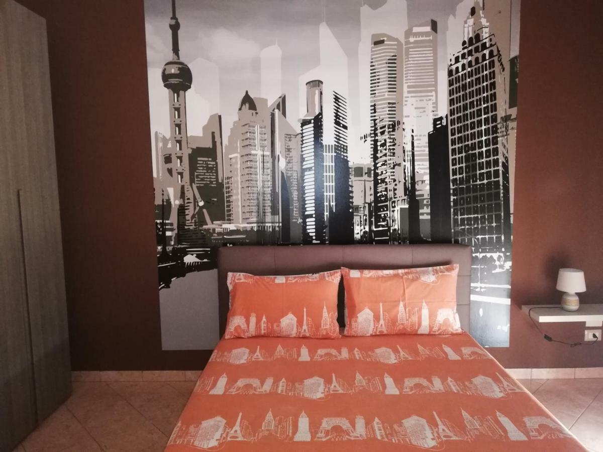 B&B Around The World Villa San Giovanni Exteriör bild